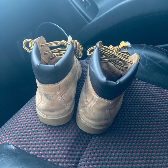 Timberlands - Picture 4 of 5